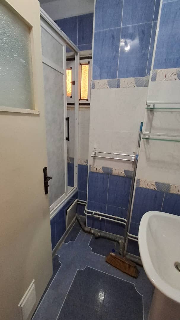 Appartement F3 à vendre - Boulverd Des Lions- Oran