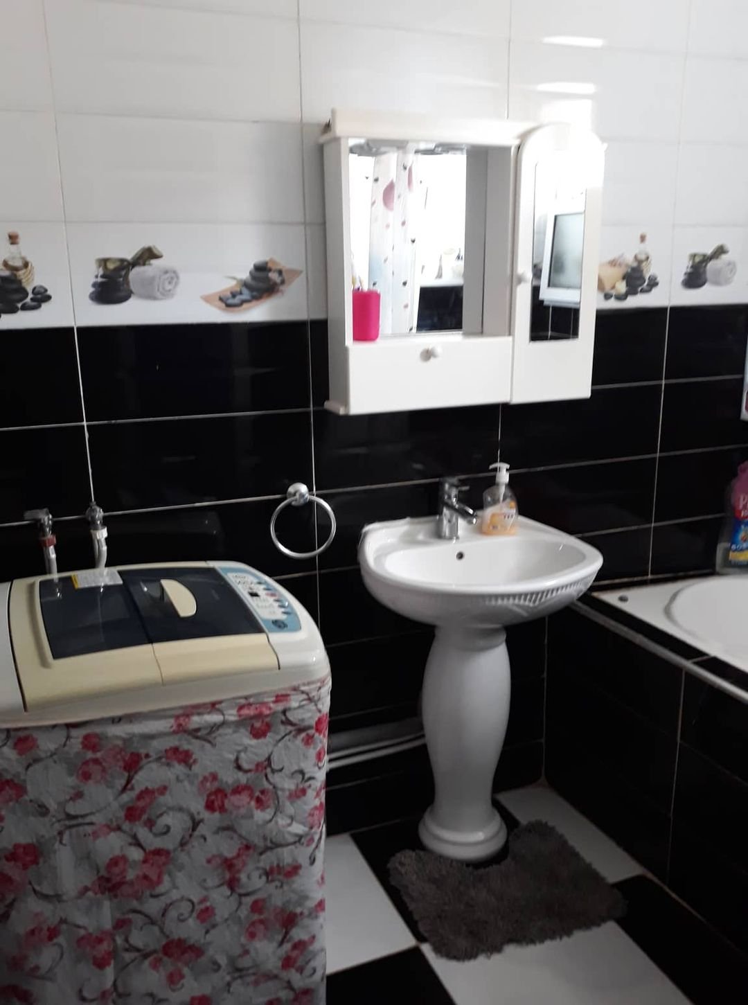 Appartement F3 à vendre - Akid Lotfi- Oran