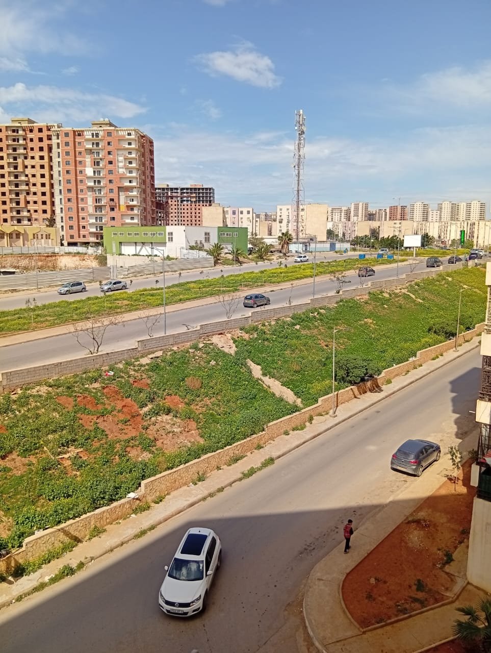 Appartement F3 à vendre - Hai Yasmine- Oran