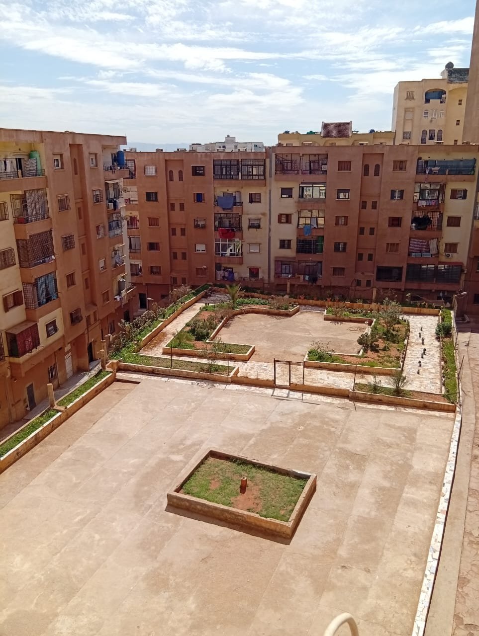 Appartement F3 à vendre - Hai Yasmine- Oran