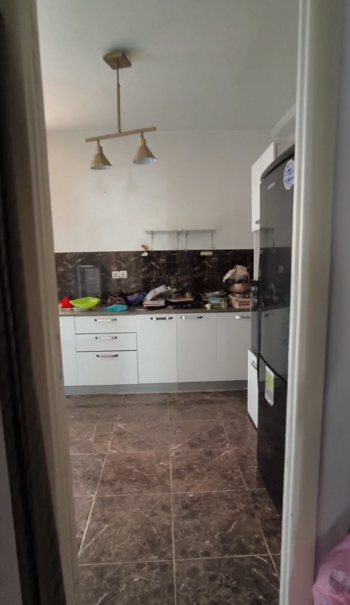 Appartement F4 à vendre - Akid Lotfi- Oran