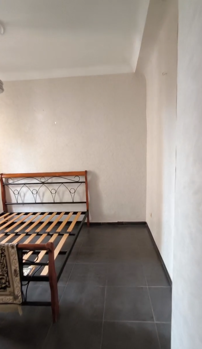 Appartement F4 à vendre - Akid Lotfi- Oran