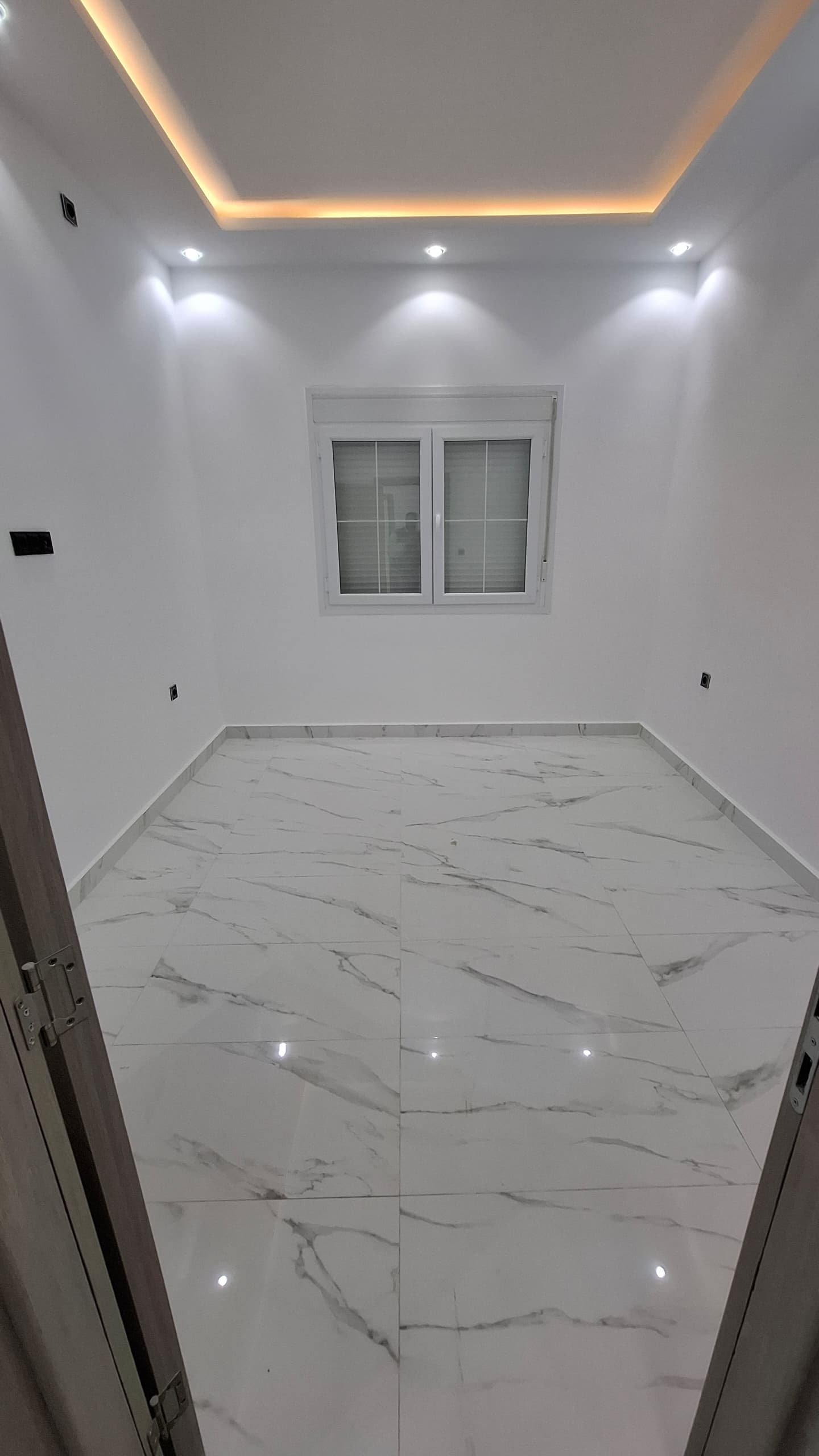 Villa à vendre - Canastel - Oran avec terrasse