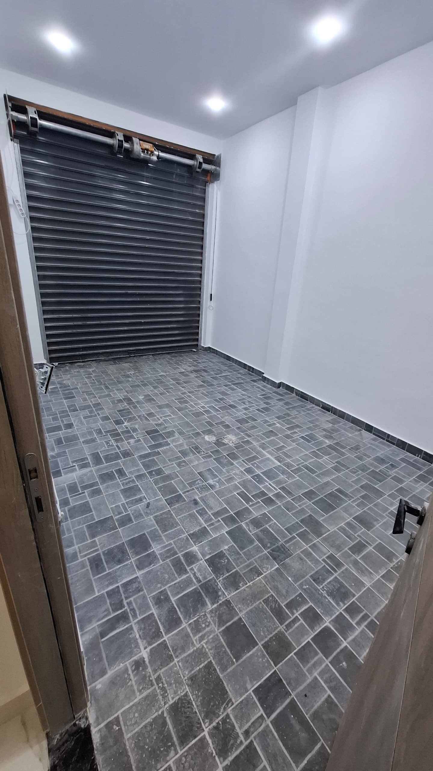 Villa à vendre - Canastel - Oran avec terrasse