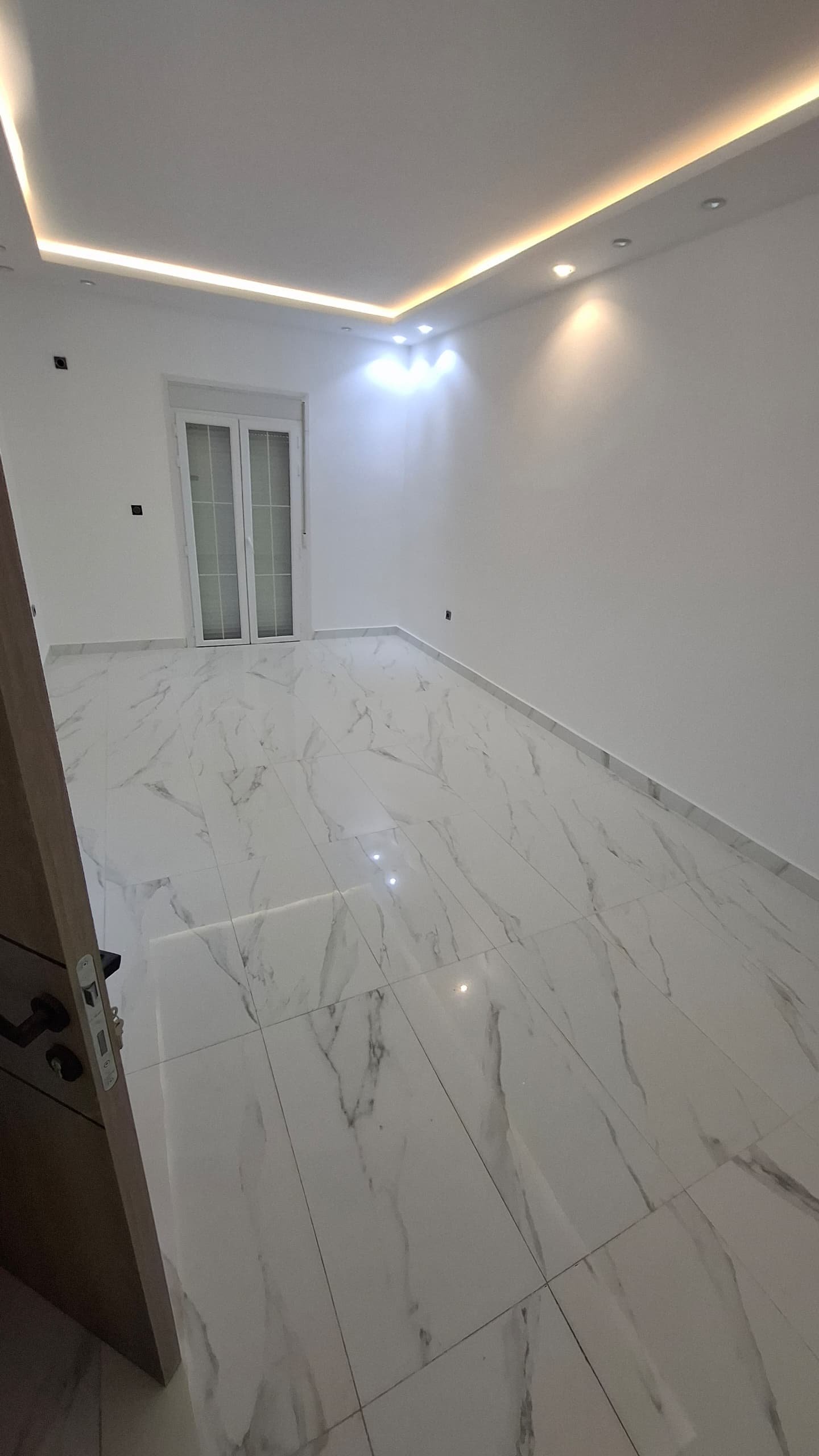 Villa à vendre - Canastel - Oran avec terrasse