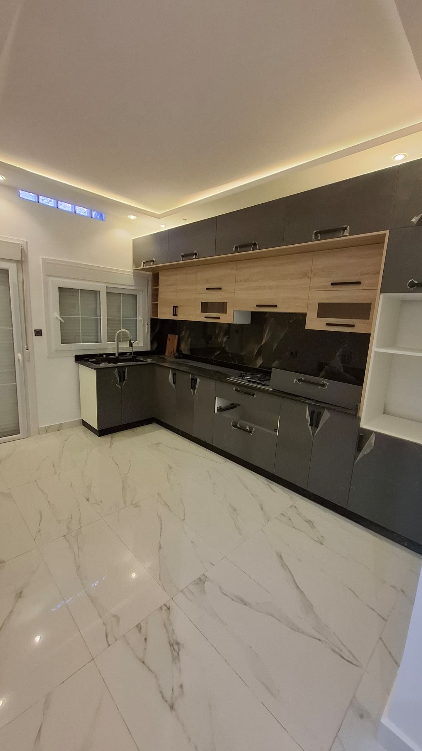 Villa à vendre - Canastel - Oran avec terrasse