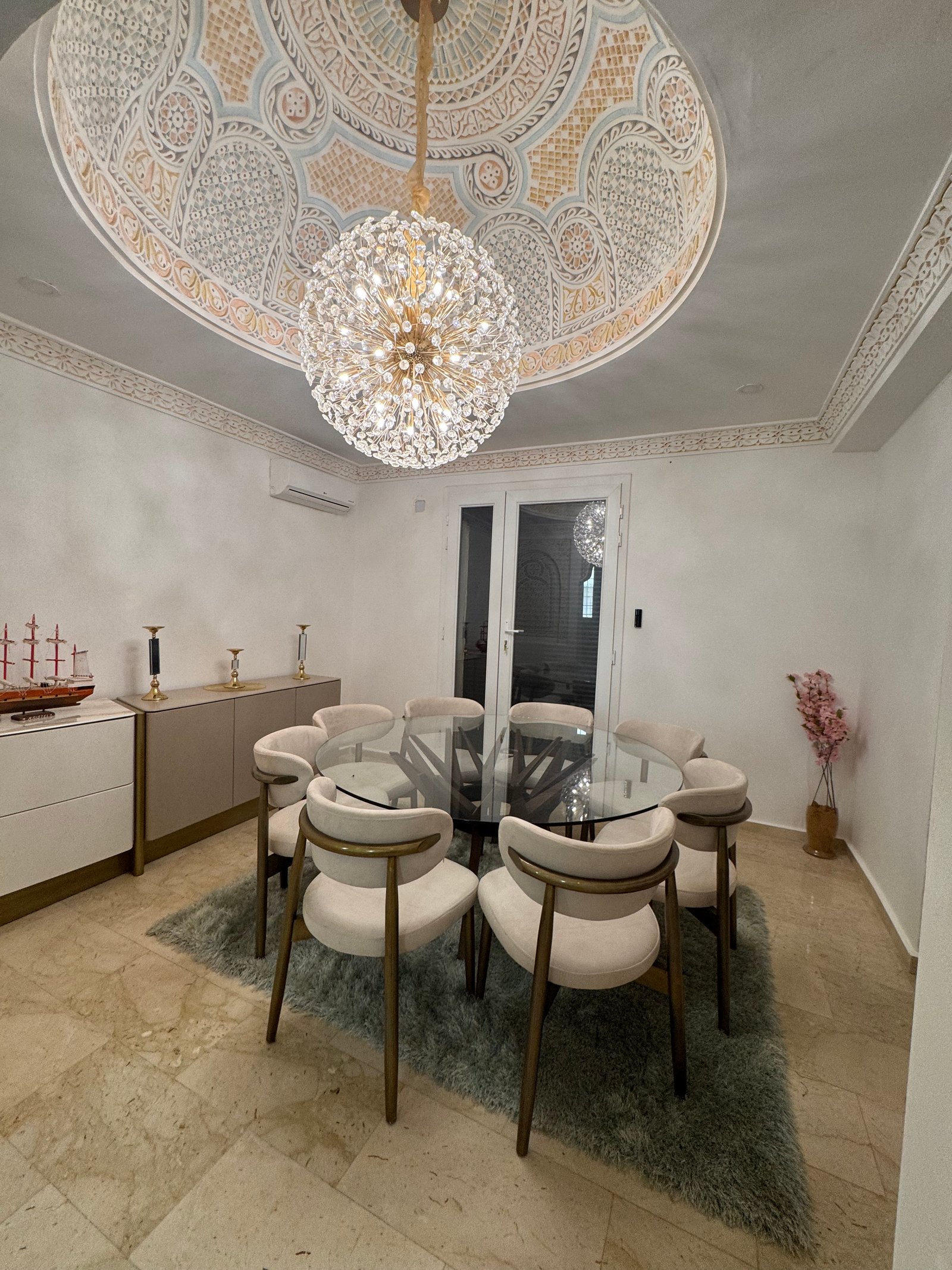 Villa à vendre à Belgaïd, Oran avec jardin