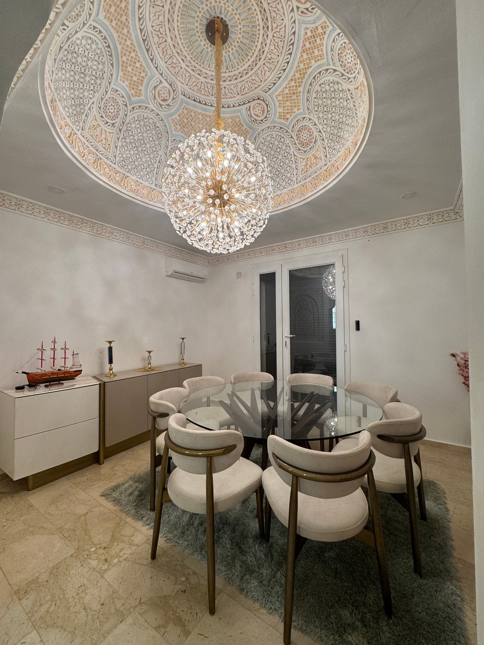 Villa à vendre à Belgaïd, Oran avec jardin