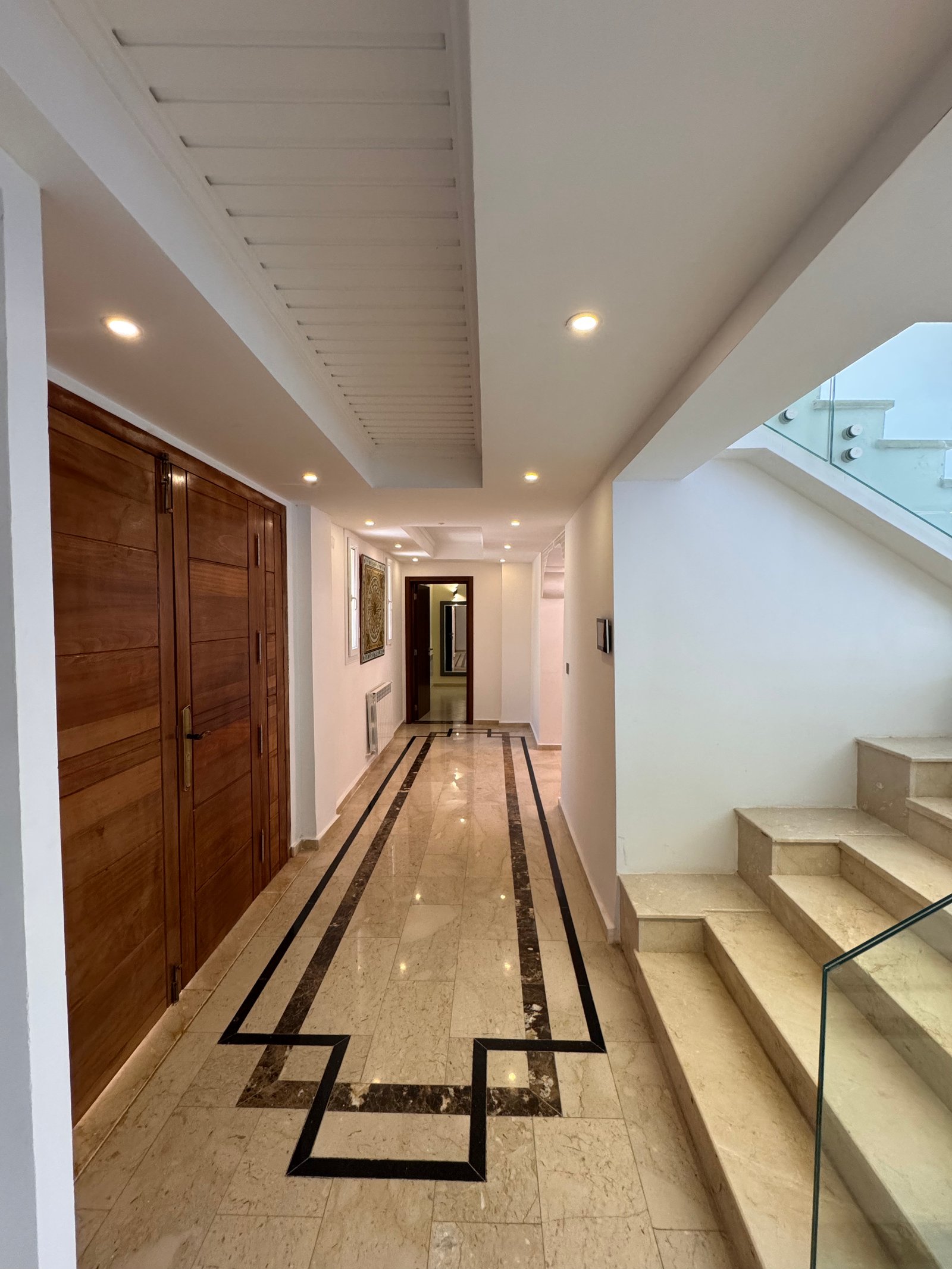 Villa à vendre à Belgaïd, Oran avec jardin