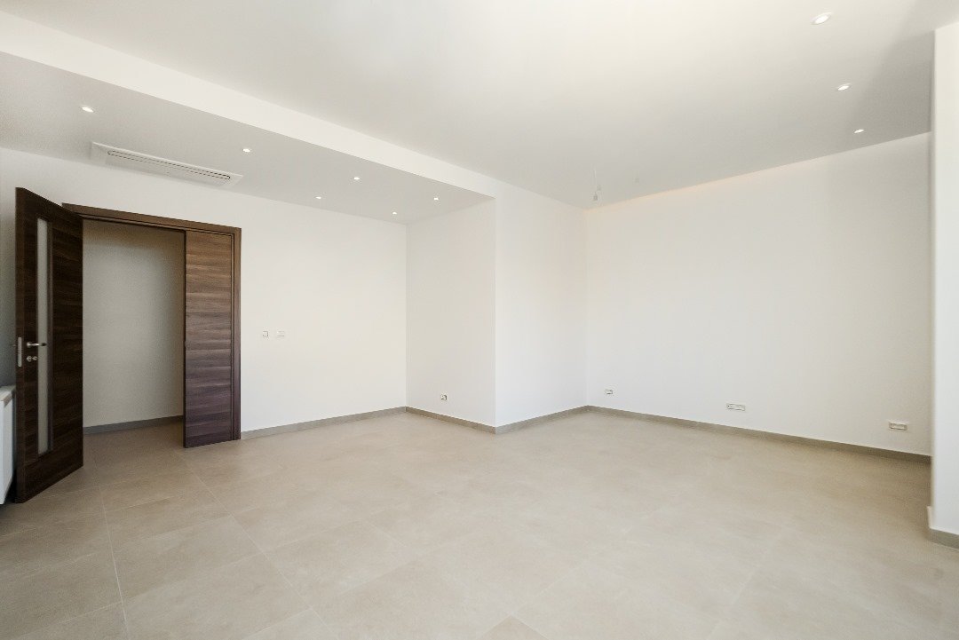 Appartement F4 à vendre à Ain Benian, Alger avec vue panoramique