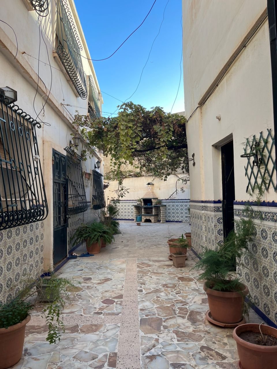 Villa à vendre à Les Falaises, Oran avec vue sur mer