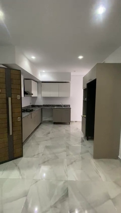 Appartement F4 à vendre à millenium, Oran avec vue panoramique