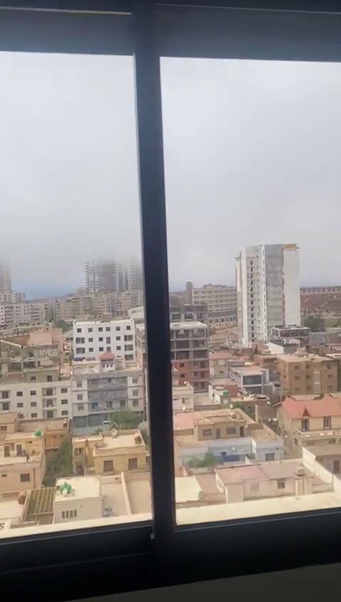 Appartement F4 à vendre à Bouchikhi, Oran avec vue panoramique
