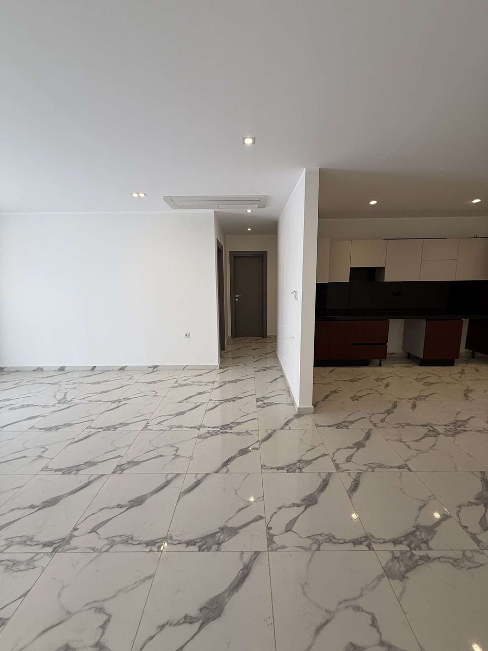 Appartement F3 à vendre à Gambetta, Oran avec terrasse