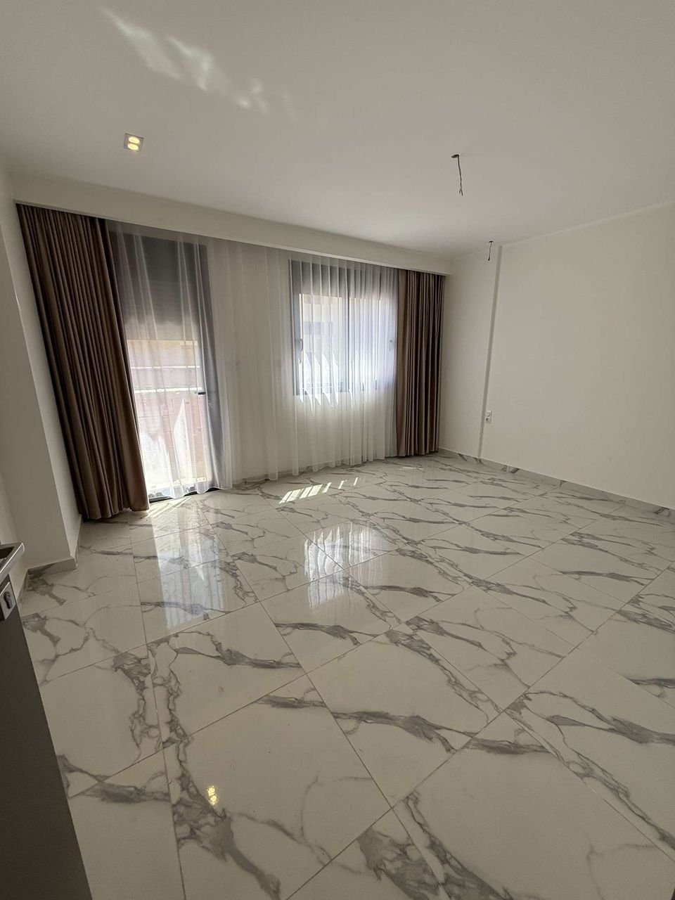 Appartement F3 à vendre à Gambetta, Oran avec terrasse