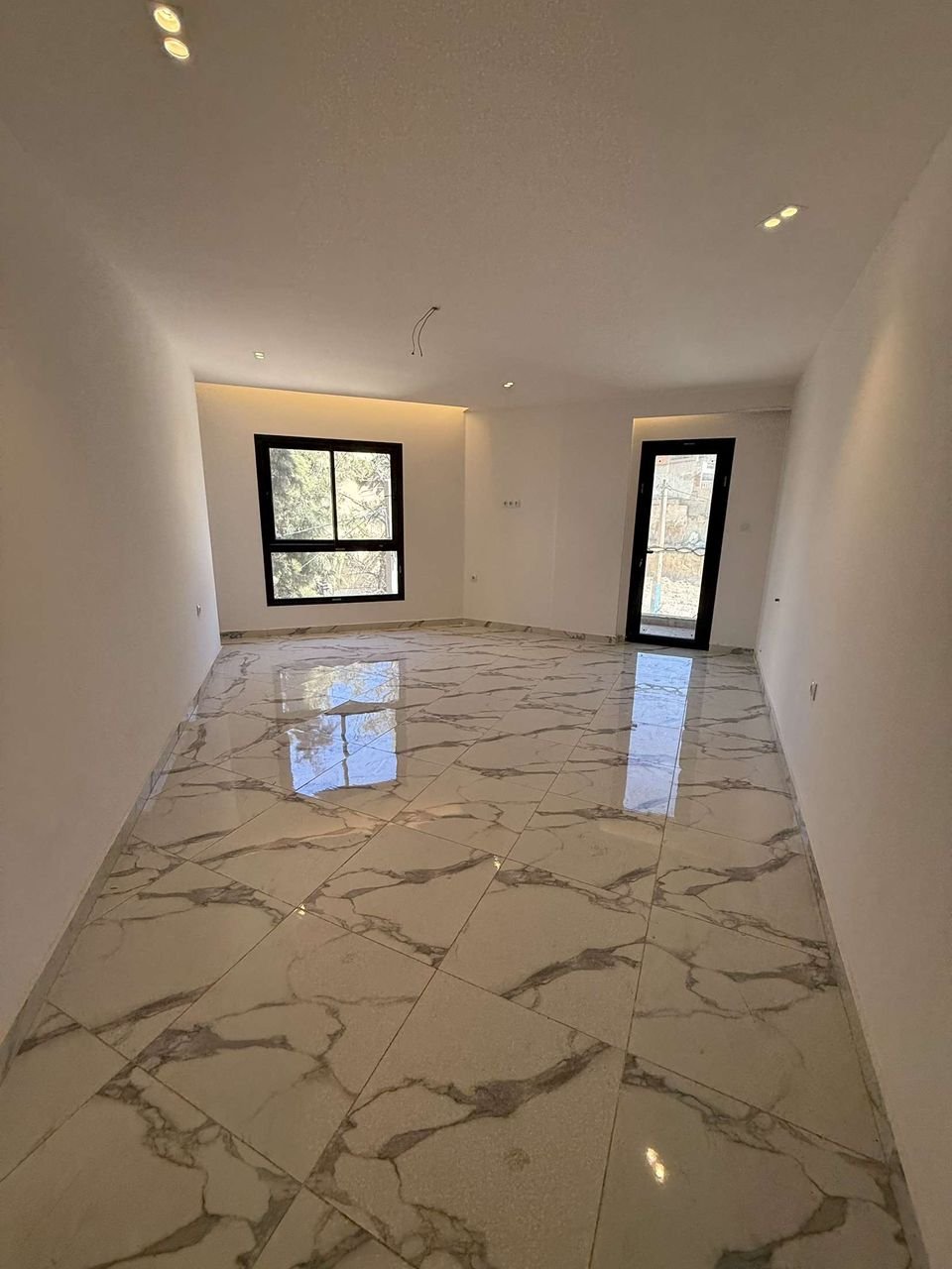 Appartement F4 à vendre à Gambetta, Oran avec terrasse