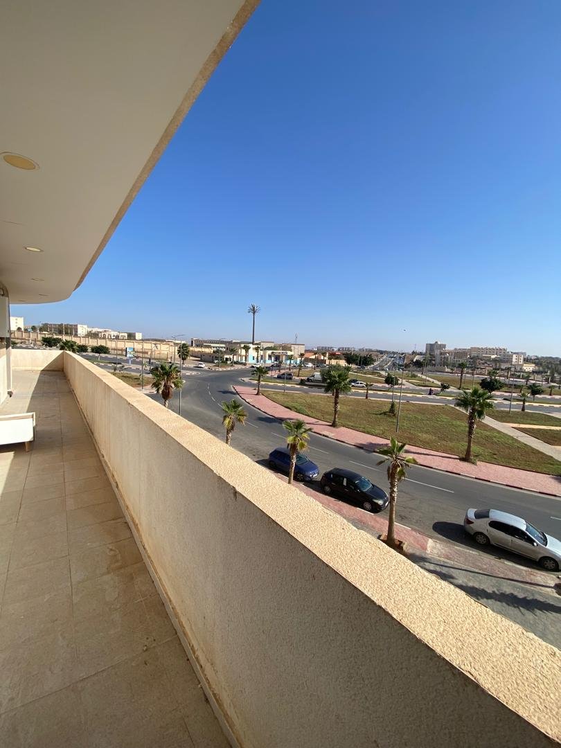 Appartement F4 à vendre à Belgaïd, Oran Sans vis-à-vis