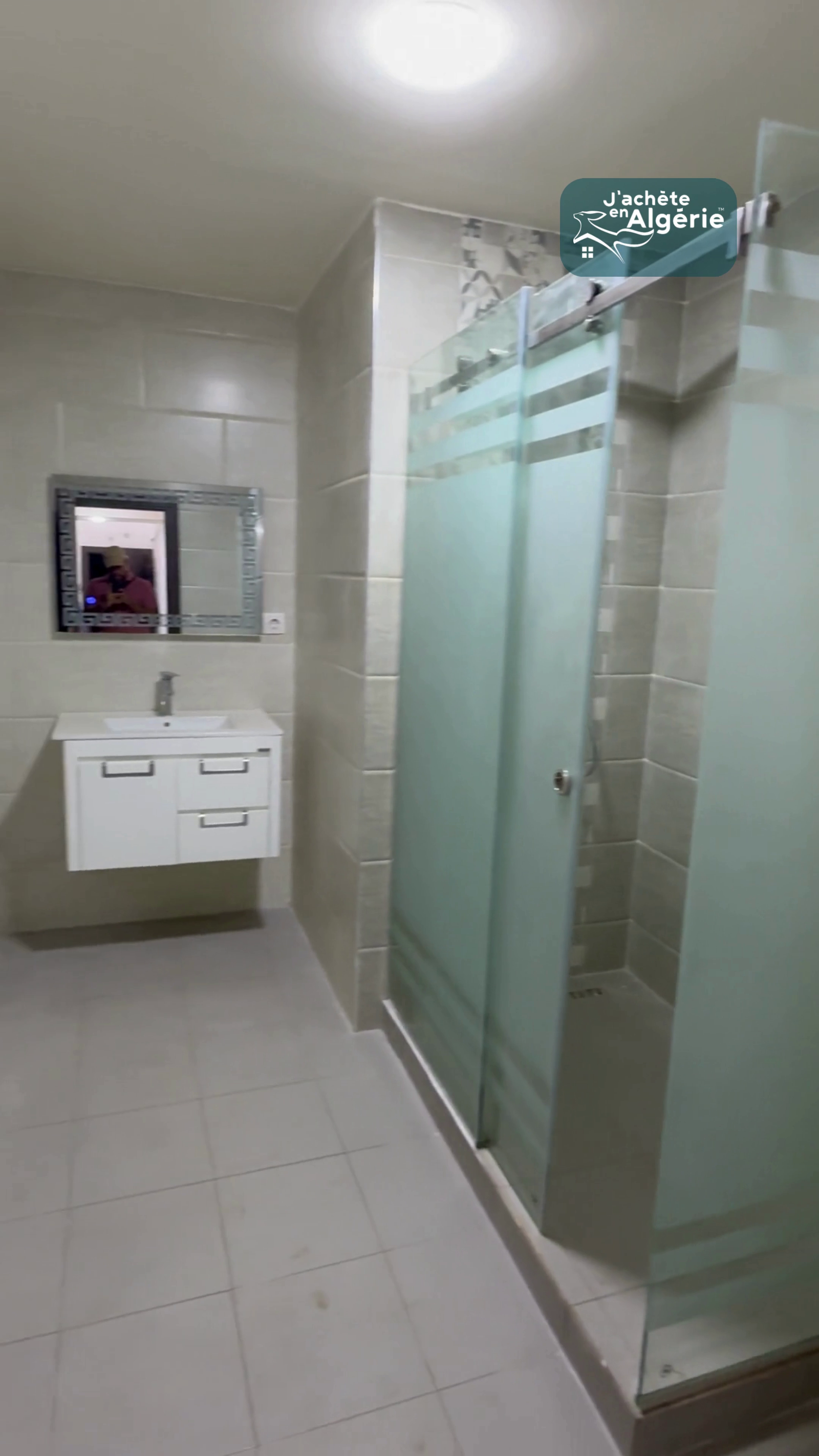 Appartement Duplex à vendre à Canastel, Oran Sans vis-à-vis