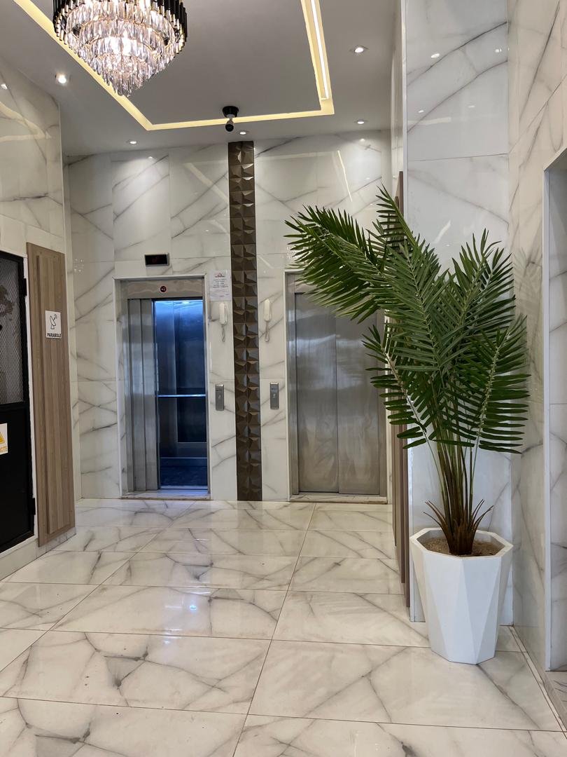 Appartement F3 à vendre à Boulevard Des Lions, Oran Sans vis-à-vis