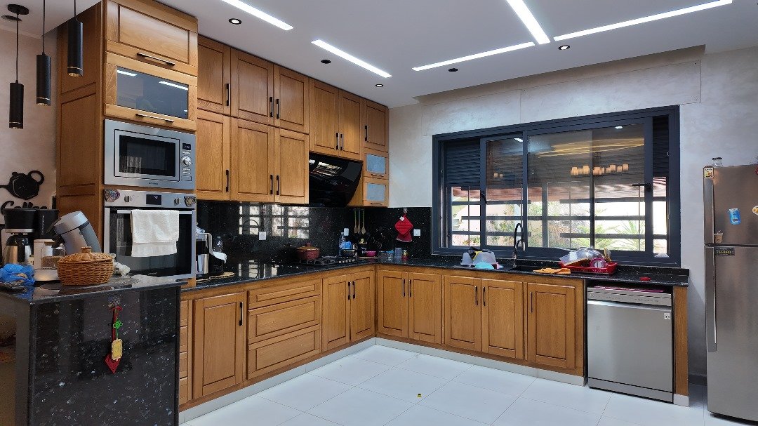Villa à vendre à Les Palmiers, Oran Sans vis-à-vis