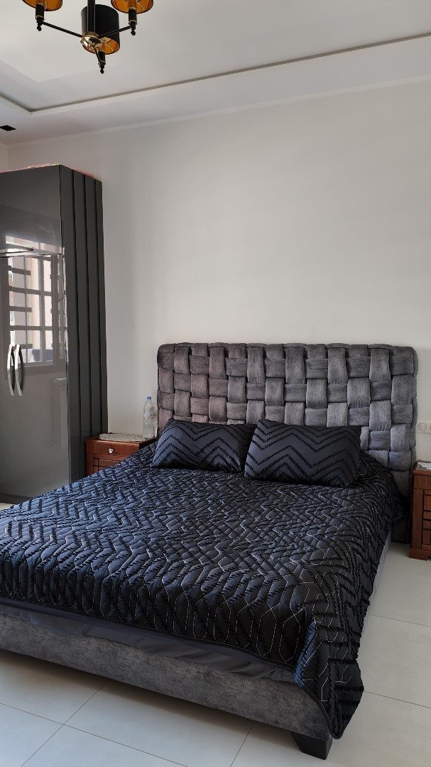 Villa à vendre à Les Palmiers, Oran Sans vis-à-vis