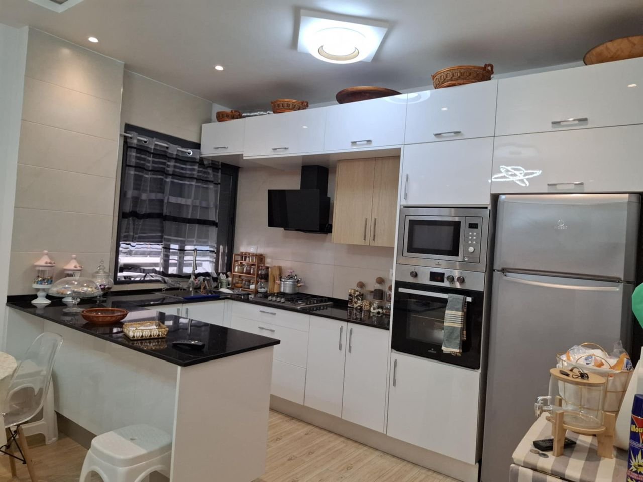 Appartement T3 à vendre à Draria, Alger avec Terrasse