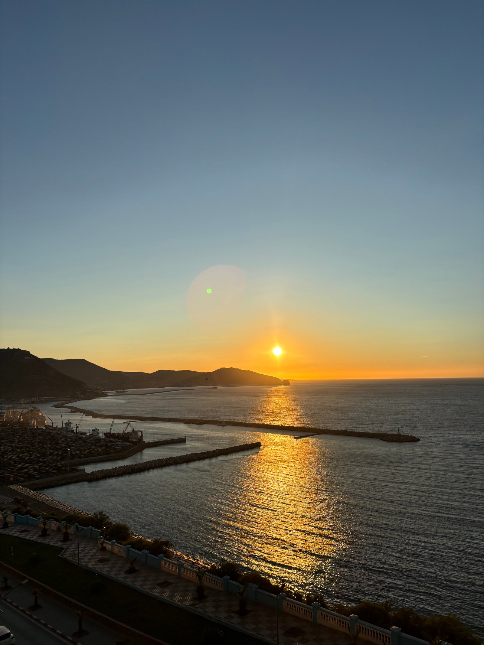 Appartement F4 de 129 m² en première ligne avec vue sur mer