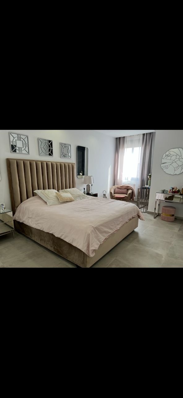 Appartement F4 à vendre à Bir El Djir, Oran Sans vis-à-vis