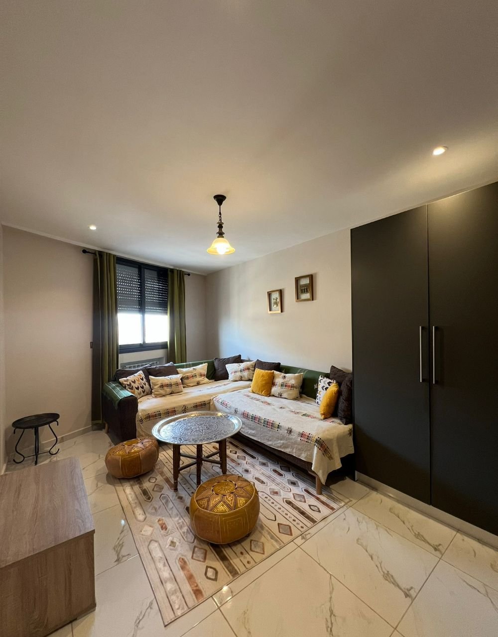 Appartement F4 à vendre à Boulverd Des Lions, Oran Sans vis-à-vis