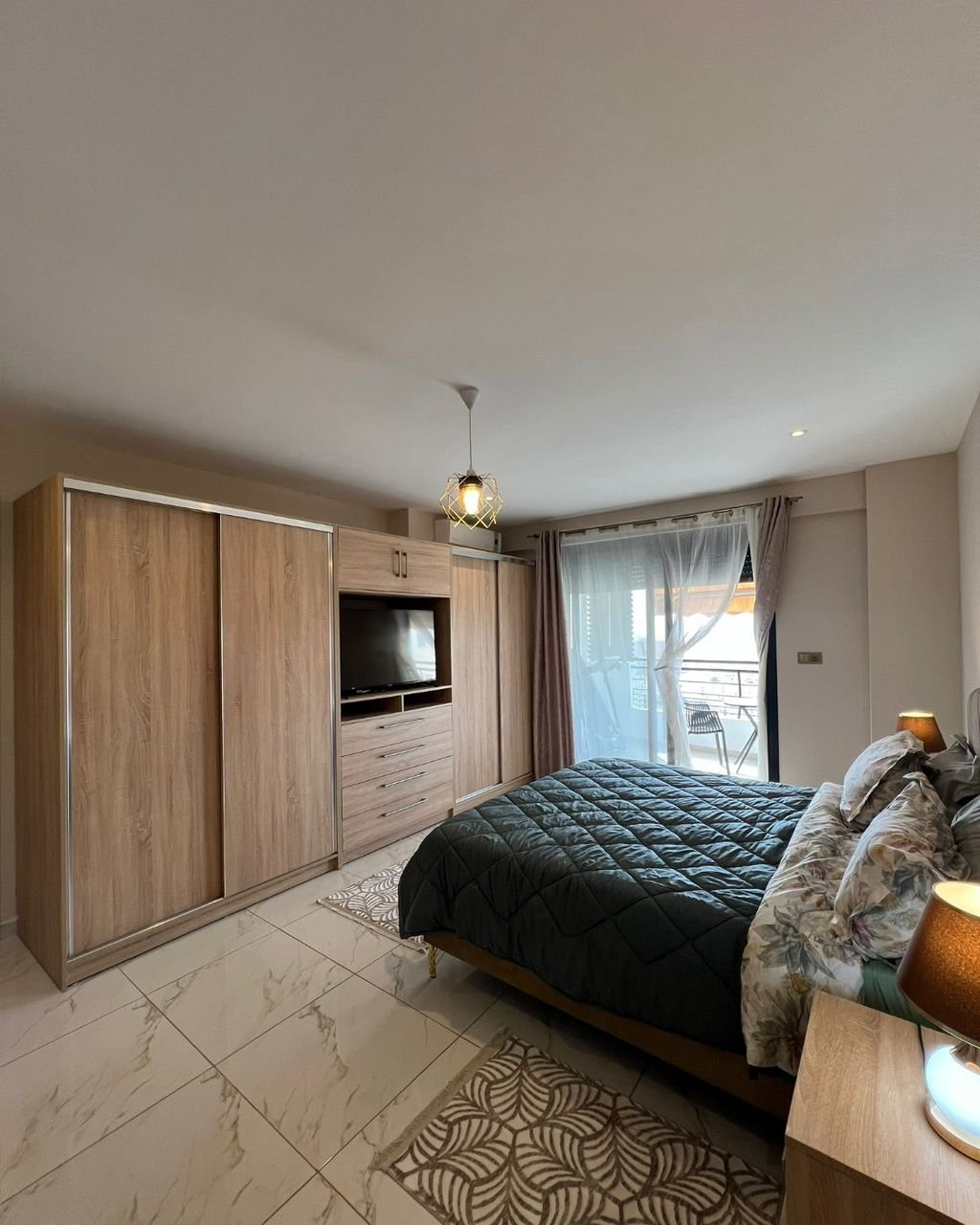 Appartement F4 à vendre à Boulverd Des Lions, Oran Sans vis-à-vis