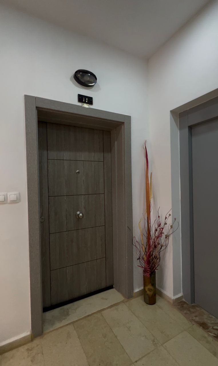 Appartement F4 à vendre à Bir El Djir, Oran Sans vis-à-vis