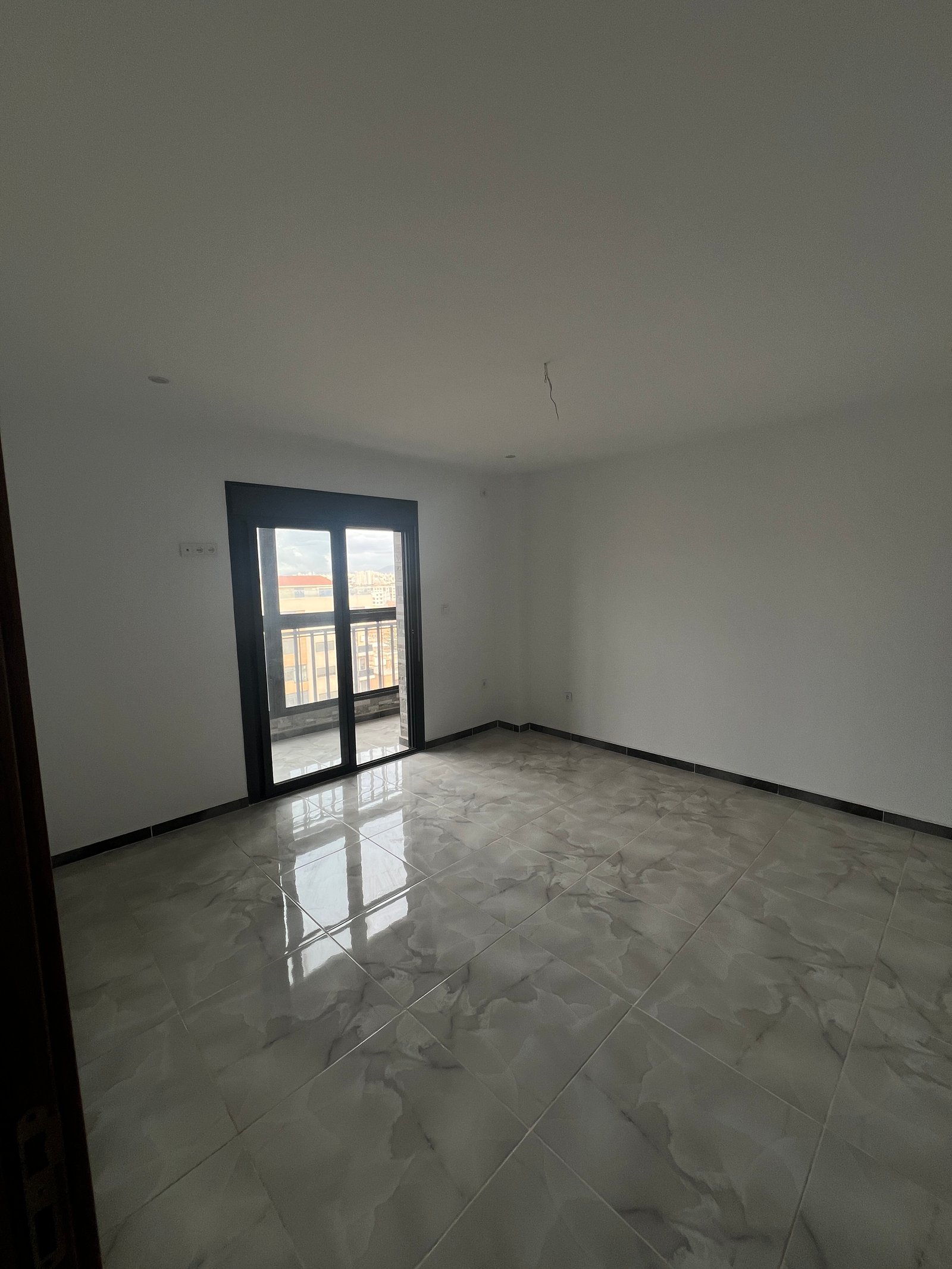 Appartement F4 à vendre à Maraval Oran