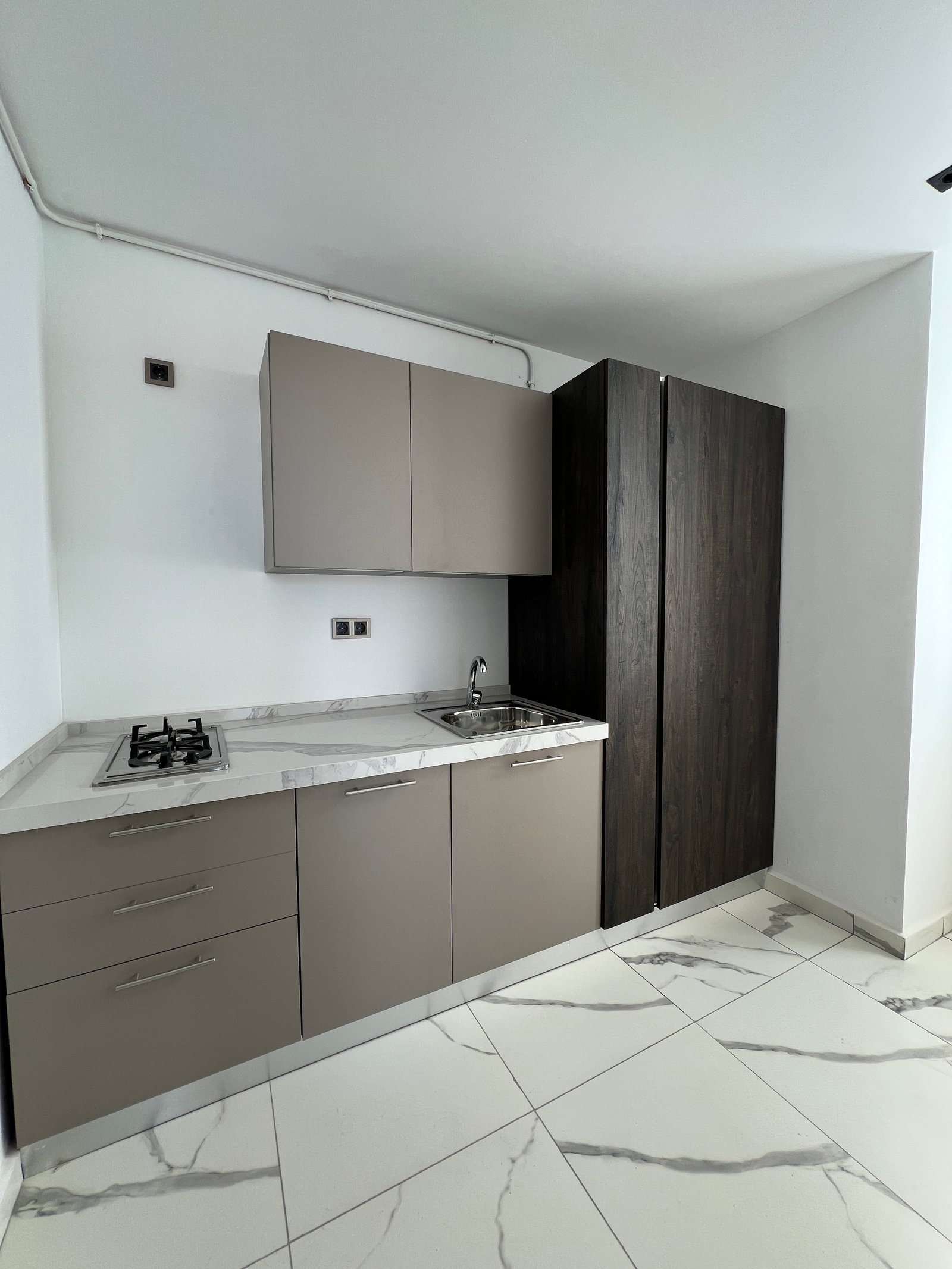 Appartement F5 à vendre à Canastel, Oran avec Vue sur mer
