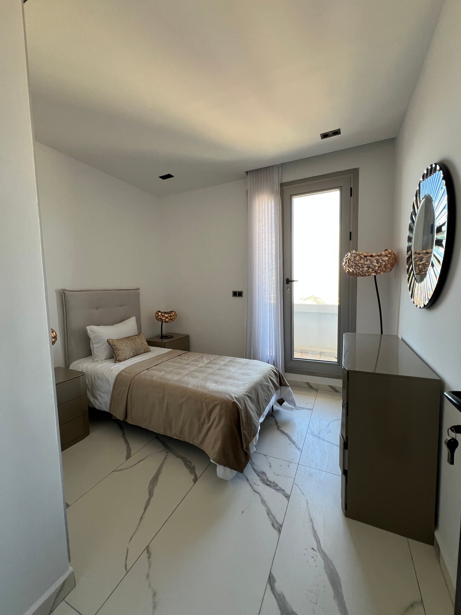Appartement F5 à vendre à Canastel, Oran avec Vue sur mer