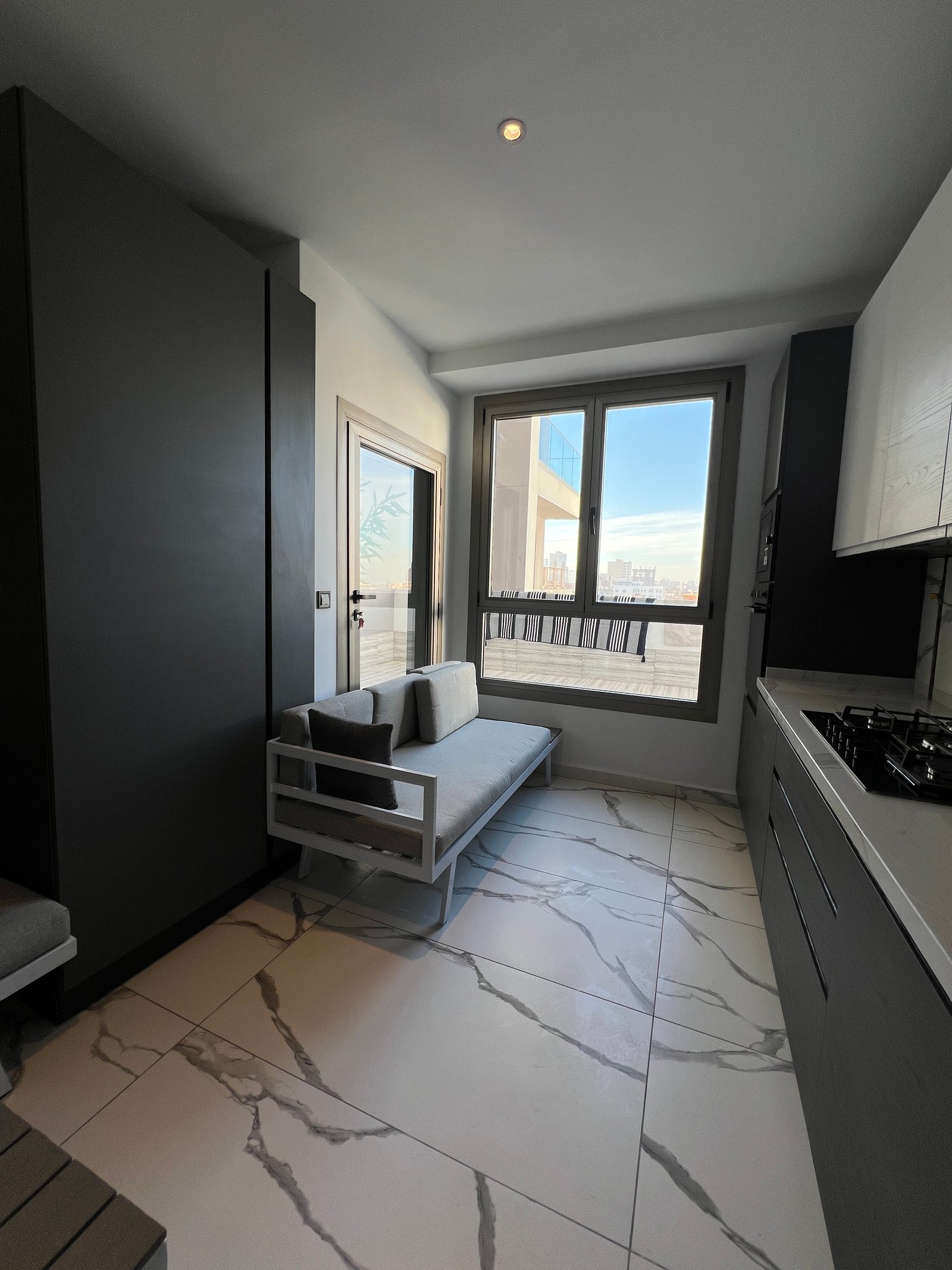 Appartement F4 à vendre à Canastel, Oran avec Vue sur mer