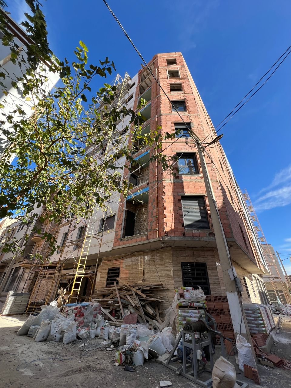 Appartement F3 à vendre à Belgaïd, Oran Sans vis-à-vis