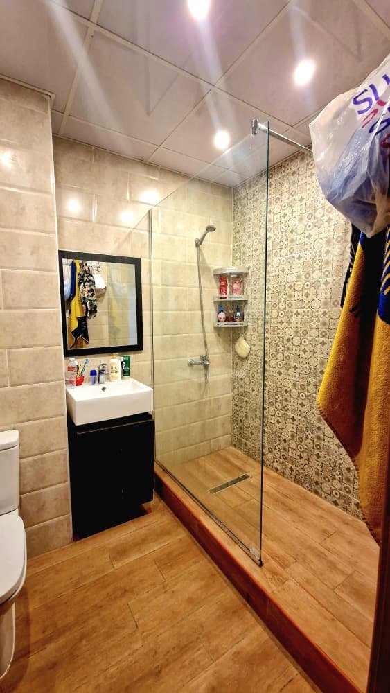 Appartement T3 à louer à Rond Point Pépinière, Oran Sans vis-à-vis