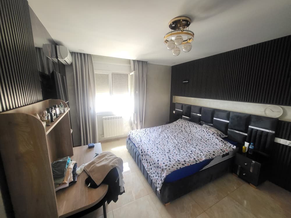 Appartement F4 à Oran, sans vis à vis