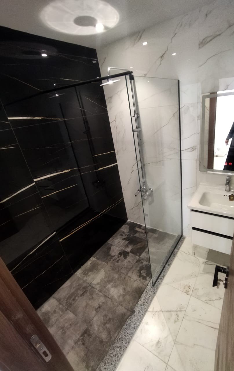 Appartement T5 à vendre à Bouchikhi, Oran Sans vis-à-vis