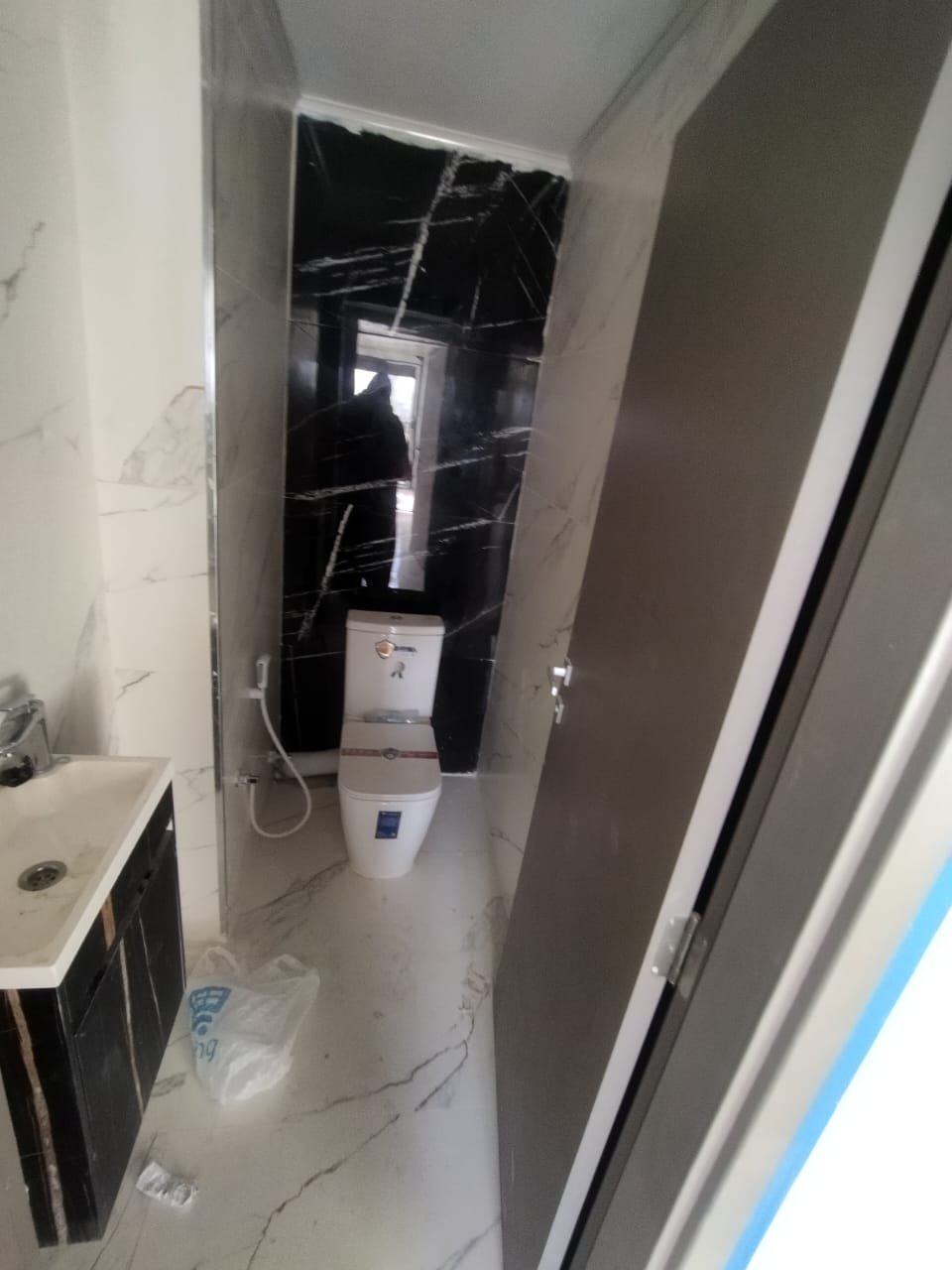 Appartement F4 à vendre à Quartier Des Cliniques, Oran Sans vis-à-vis
