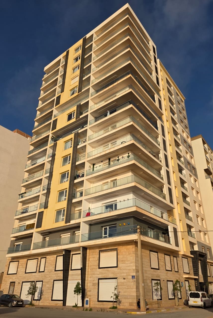 Appartement Duplex à louer à Frange Maritime, Oran Sans vis-à-vis