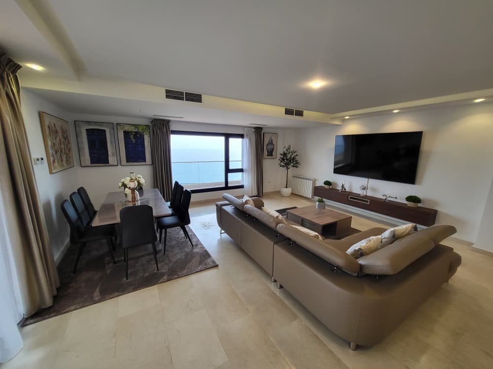 Appartement Duplex à louer à Frange Maritime, Oran Sans vis-à-vis