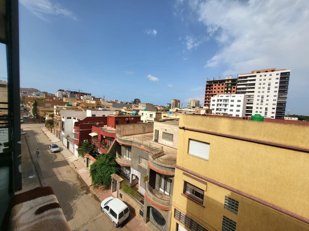 Appartement F4 à vendre à Maraval, Oran Sans vis-à-vis