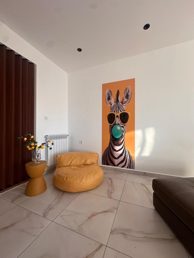 Appartement type F3 à louer à Fernand Ville, Oran.