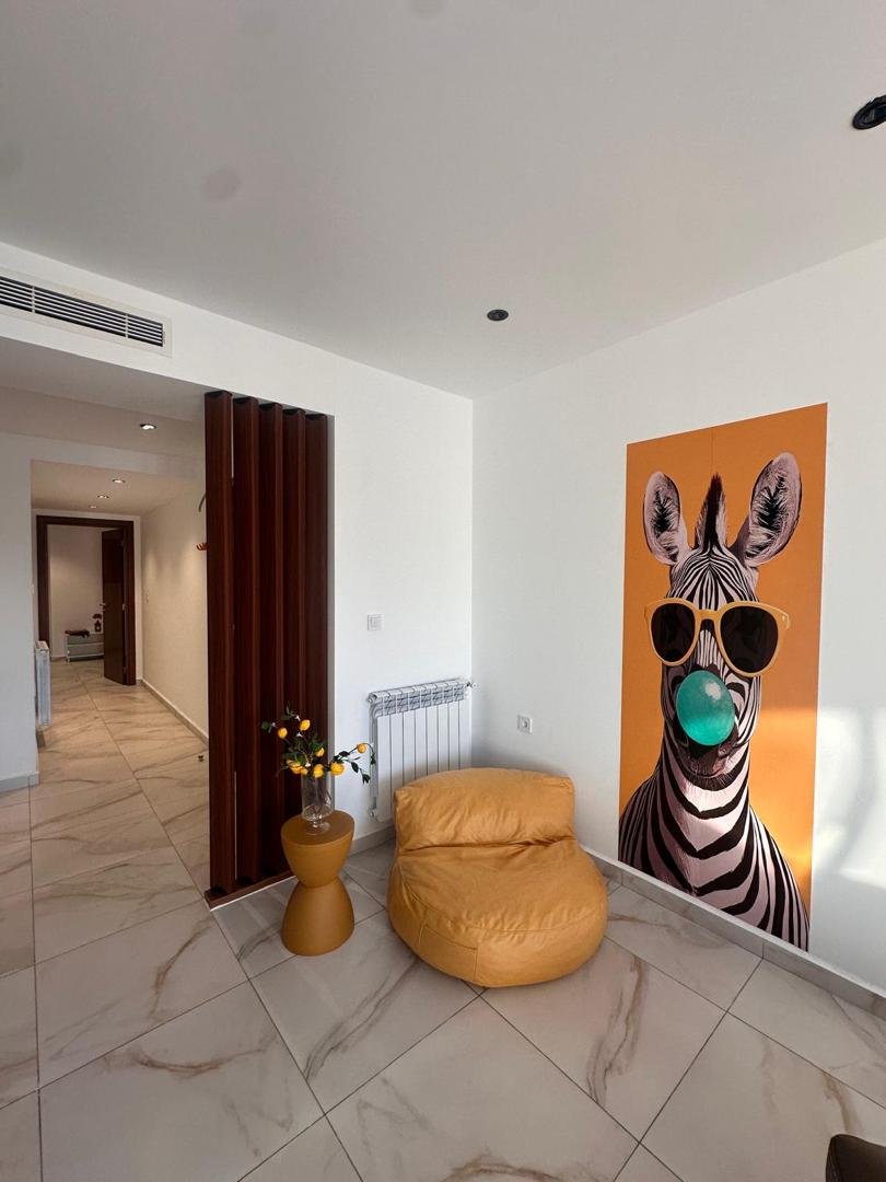 Appartement type F3 à louer à Fernand Ville, Oran.