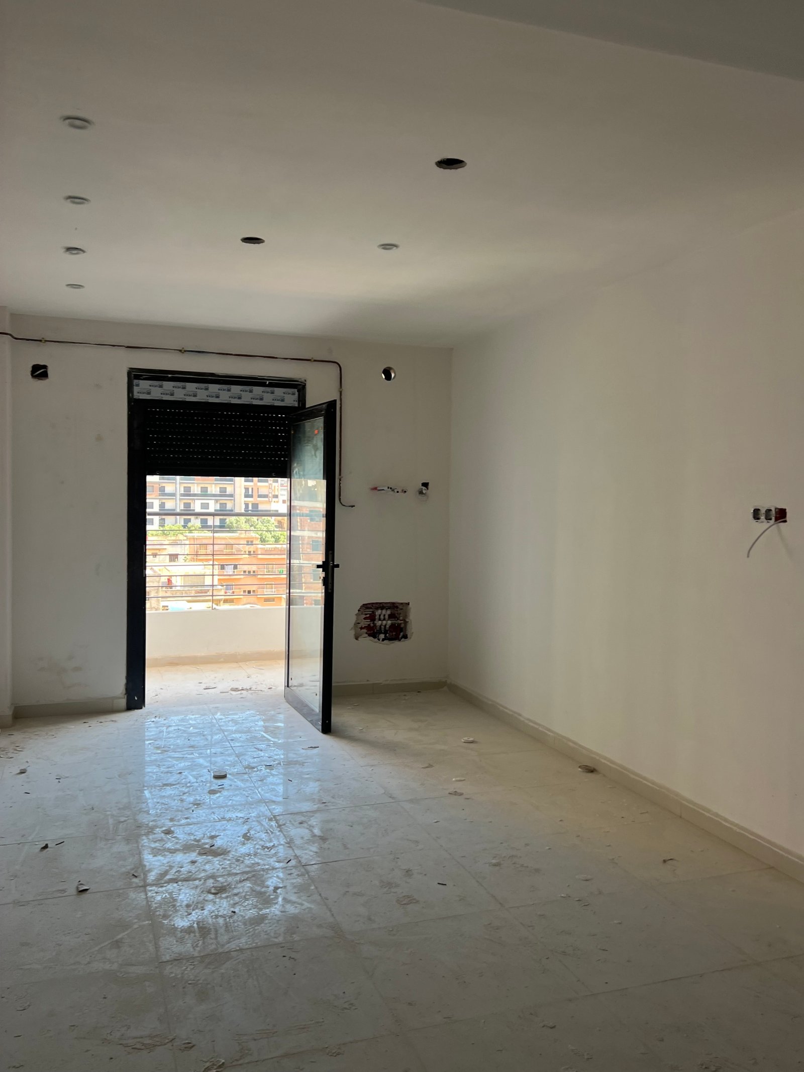 Appartement T2 à vendre à Fernand Ville, Oran Sans vis-à-vis