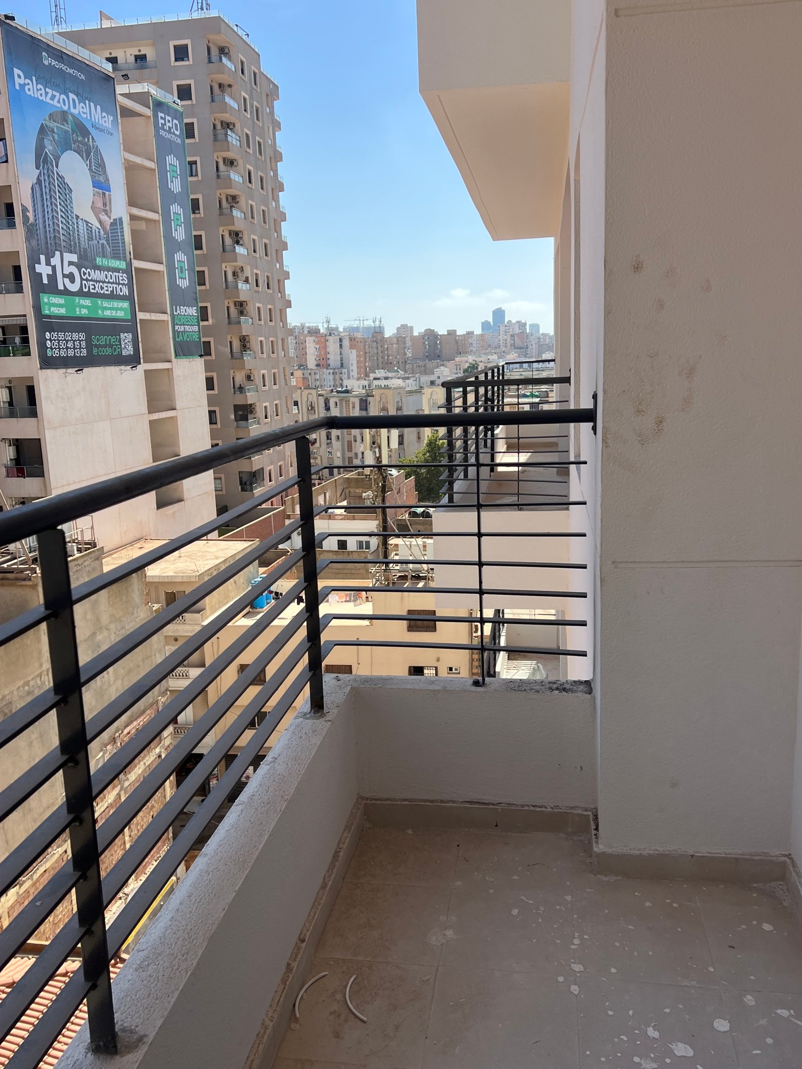 Appartement T2 à vendre à Fernand Ville, Oran Sans vis-à-vis