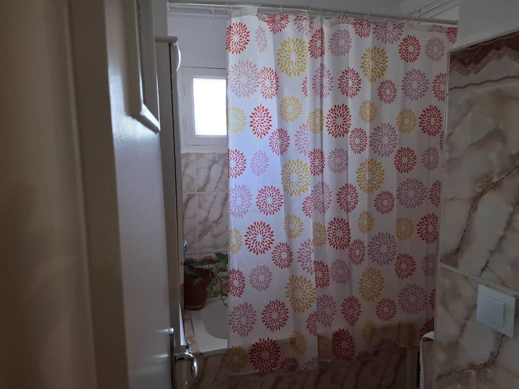 Appartement T4 à louer à Akid, Oran Sans vis-à-vis