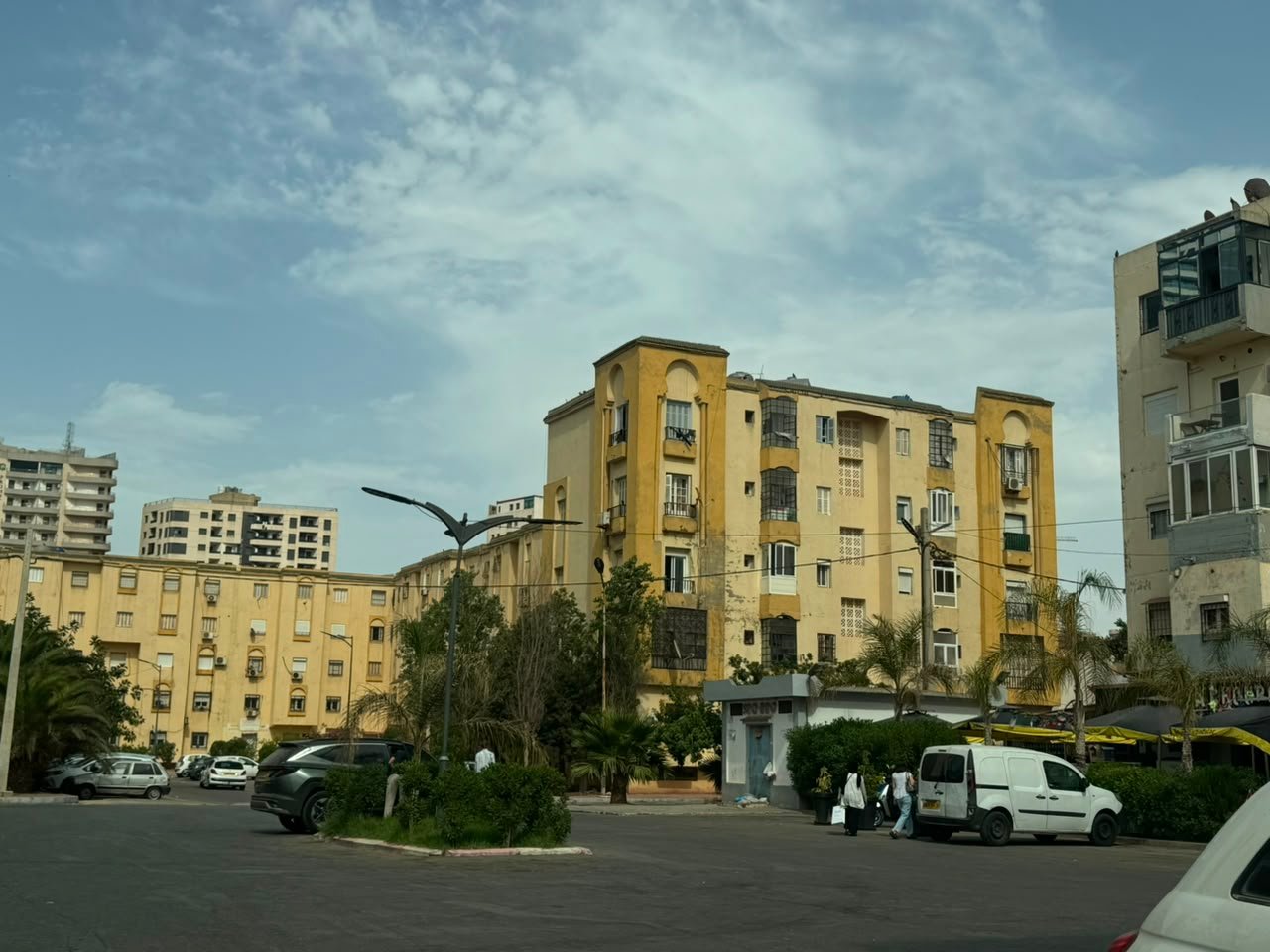 Appartement T4 à louer à Akid, Oran Sans vis-à-vis
