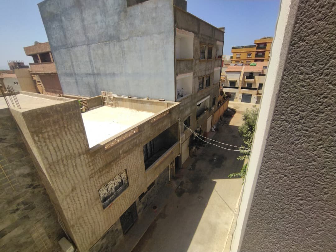 Appartement F3 à vendre à Belgaid, Oran